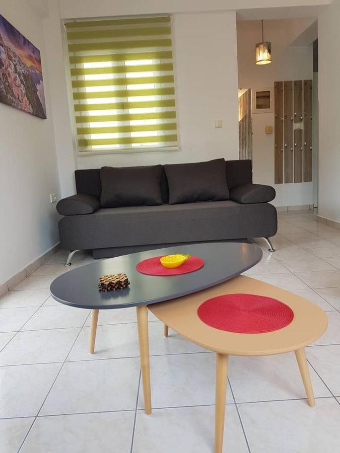 Queen Super Beauty Apartment Ioannina Exterior foto